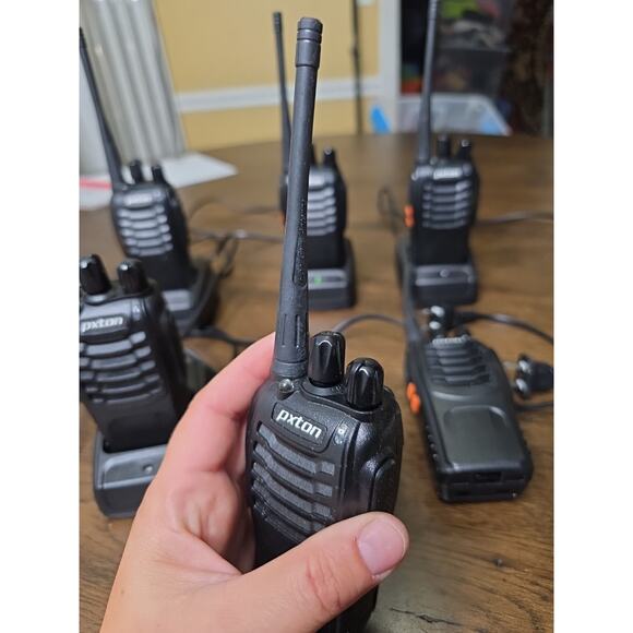 Pxton Walkie Talkie Long Range Two-Way Radio, 6 Walkie Talkie & 4 Charging Stand - Picture 7 of 16